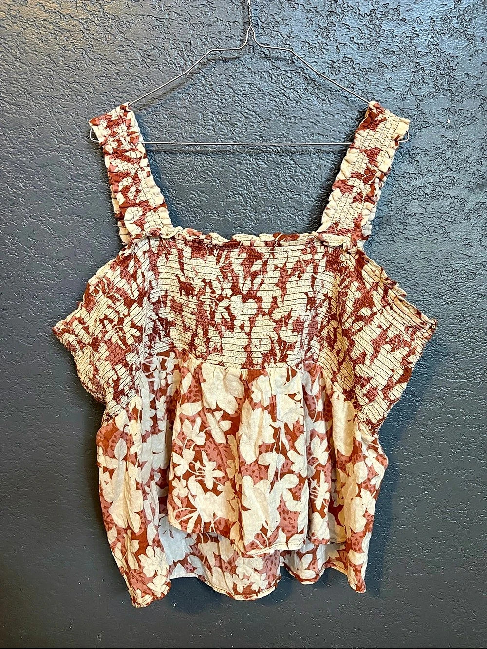 Old Navy Floral Smocked Tank Top in Brown & Cream Size XXL